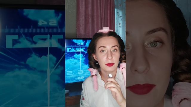 Работала на телевидении