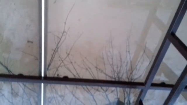 Навес из монолитного поликарбоната