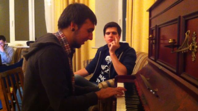 Уроки игры на пианино от Макса +100500 смотреть онлайн