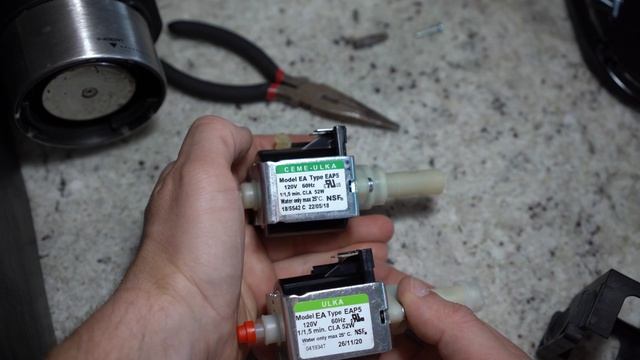 Delonghi EC680-EC685 Dedica Repair (Water Pump & Anti Drip Valve Replacement) смотреть онлайн