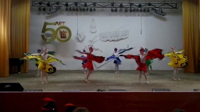 Коллективный проект Создание костюмов в технике Холодный батик смотреть онлайн