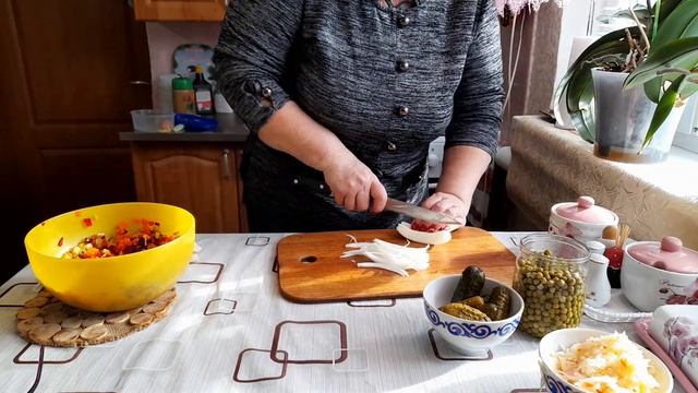 ВИНЕГРЕТ это ВКУСНО, Просто и Полезно! Овощной САЛАТ из ДОСТУПНЫХ Продуктов! смотреть онлайн