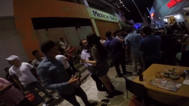 Cancun party time смотреть онлайн
