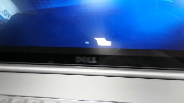 Ноутбук Dell inspiron 7746 (I775810DDW-45) смотреть онлайн