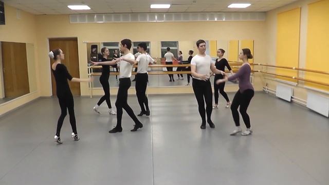 Самба.Круговое упражнение "Тревелинг бото фога".(Беседа 94) смотреть онлайн