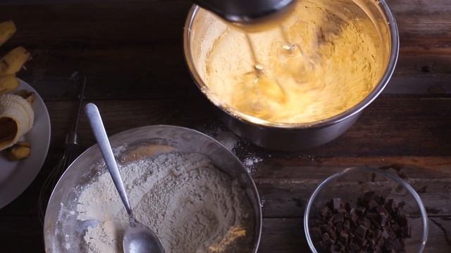 Banana Bread Cupcakes ? Капкейки Банановый Хлеб