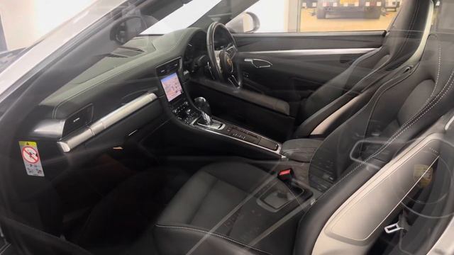 2017 Porsche 911 Carrera 4