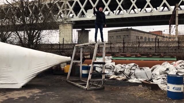 Нереально реальный краш тест мягкого бака. смотреть онлайн