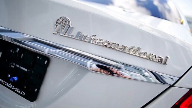 Mercedes NL International Mayer смотреть онлайн