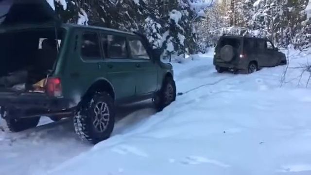 Нива 4х4 vs UAZ 2018 покатушки смотреть онлайн
