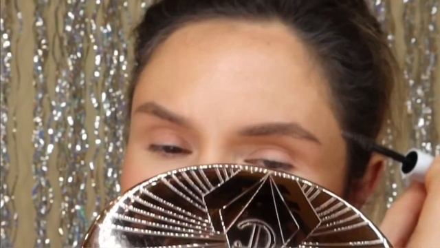 Макияж на Новый год 2. Сам себе визажист. смотреть онлайн