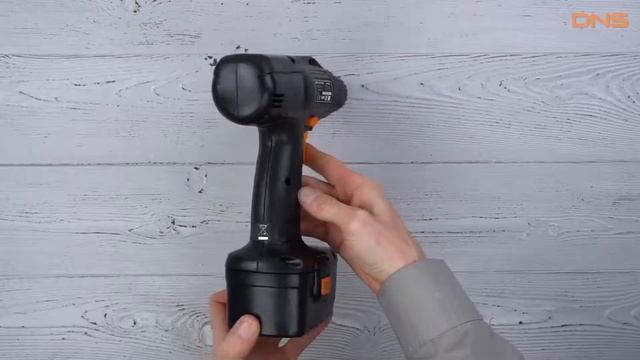 Распаковка шуруповерта Defort DCD-14N-7-BDK / Unboxing Defort DCD-14N-7-BDK