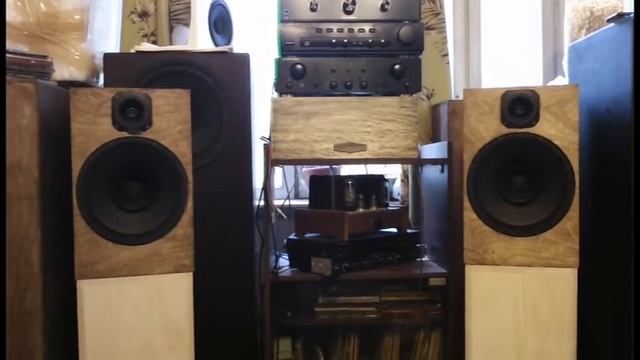 конденсаторный ящик 25 литров ноэма 100гдш47. тестдиск дали, трек 6 басистый смотреть онлайн