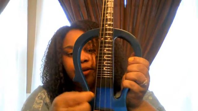 Violin tuned like a guitar using open string notes DGBE смотреть онлайн