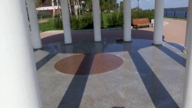 Прогулги по городу Мышкин большой красивый музей у реки смотреть онлайн