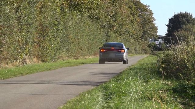 2012 Dodge Charger SRT8 6.4L V8 (470 HP) TEST DRIVE смотреть онлайн