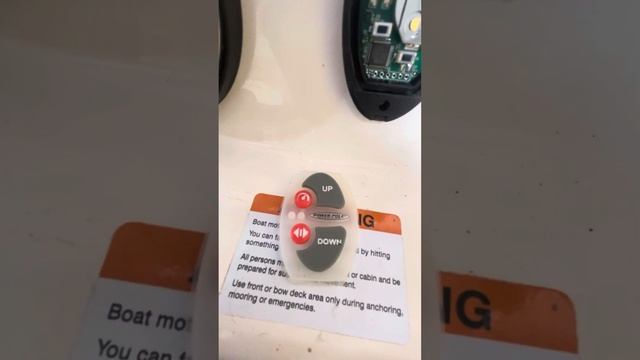 Power pole dash mount remote battery replacement смотреть онлайн