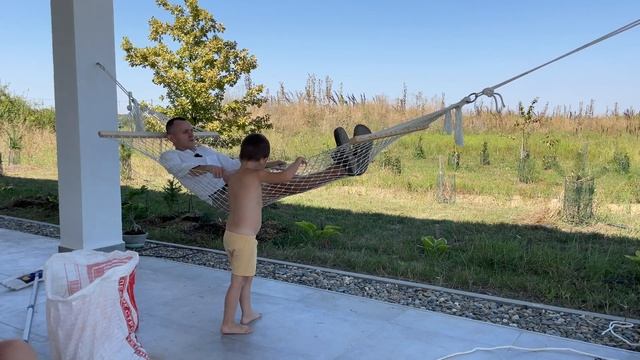 В конце лета повесил гамак ? Рыбалка на пруду в августе, переделали котел смотреть онлайн