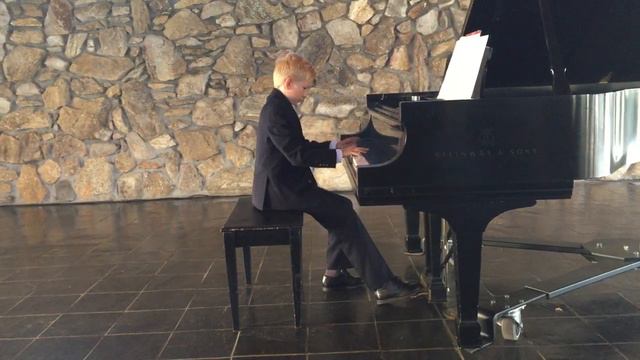 Connor R., 4 yrs of lessons, plays Timothy Brown, Dance of the Wind смотреть онлайн