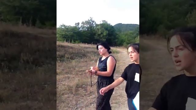 Trio Mandili - Apareka смотреть онлайн