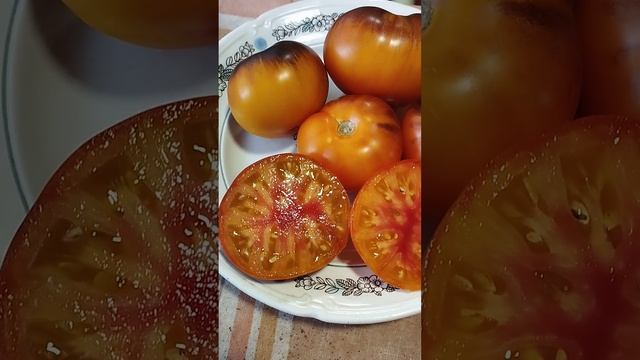 Томат Люсид Джем в разрезе. Ватсап тел. 89229284031 смотреть онлайн