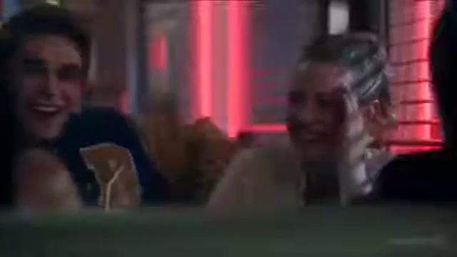 Бети и Джагхед растаются в 4 сезоне//Милые моменты// смотреть онлайн