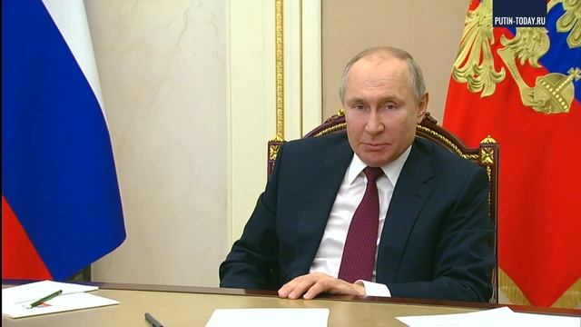 "Кто так обзывается, тот сам так называется" - Путин ответил на оскорбление Байдена. смотреть онлайн