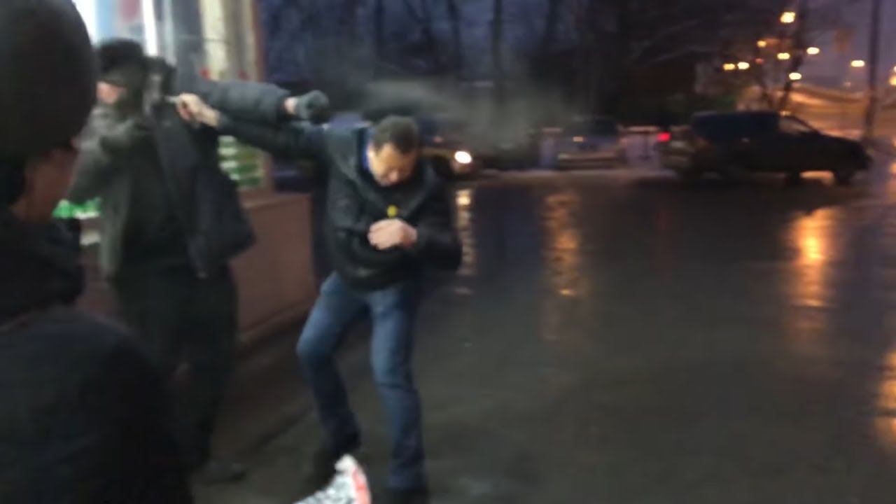 СтопХам-Хам получил перцем в лицо смотреть онлайн