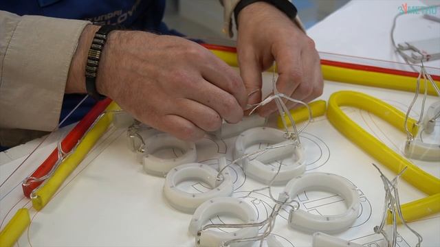 Изготовление вывески из гибкого НЕОНА своими руками (flexible LED Neon Sign)