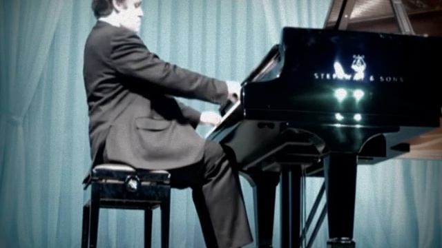Alexey Chernov plays Reminiscences Op.29 No.4 by Nikolay Myaskovsky смотреть онлайн