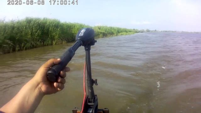 Тест лодки ПВХ "Аргонавт" 250 РС, лодочного электромотора 30 IBS на большой воде смотреть онлайн