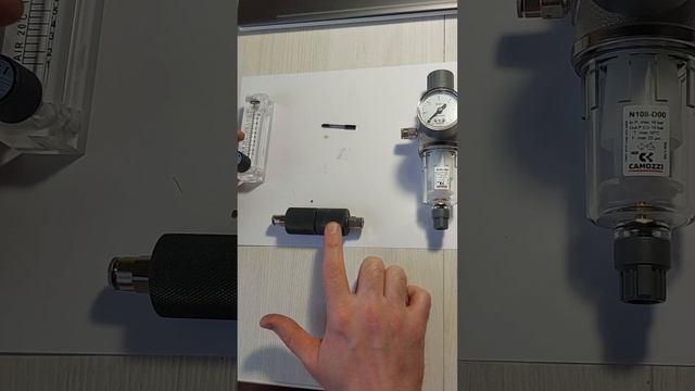 Проверка распылителей топливной аппаратуры на производительность... смотреть онлайн