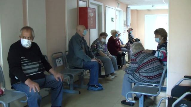 В Сланцевской поликлинике провели прием специалисты Ленинградской областной клинической больницы смотреть онлайн