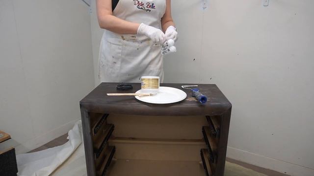 $12 49 Painted Bedside Table смотреть онлайн