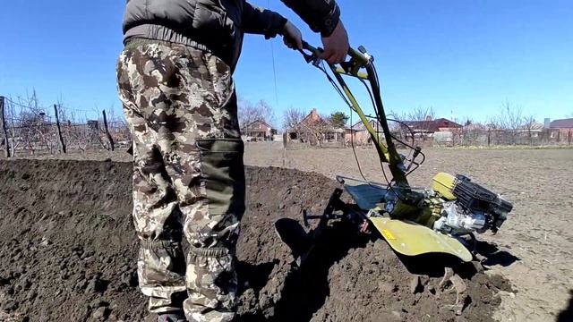 22/03/2022. Рубрика сельское хозяйство | Посадка картофеля. смотреть онлайн
