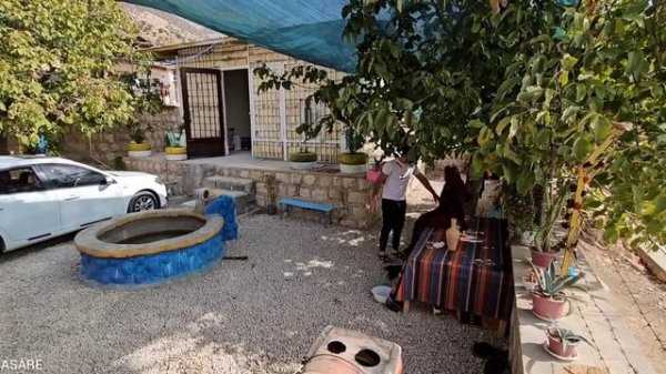 Parisa and Hassan: A Nomadic Love Story on the Edge of Collapse