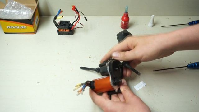• VRX - BF-4 - 1/10 4WD Monster Truck - Upgrade : Brushless combo • смотреть онлайн