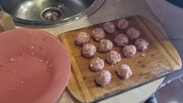 СУП С ФРИКАДЕЛЬКАМИ-РЕЦЕПТ ПРОСТО БОМБА - SOUP WITH MEATBALLS смотреть онлайн