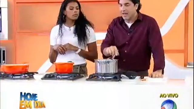Edu ensina receita de abacaxi cremoso ao lado de Fernanda Garay #Receitas смотреть онлайн