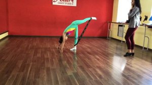 РАСТЯЖКА ?♀️? гимнастика с резинкой ТРЕНИРОВКА