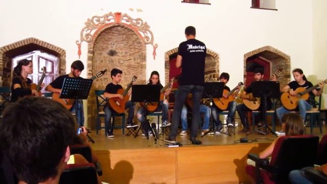 Kemal (M.Hatzidakis) - Madrigal guitar orchestra смотреть онлайн