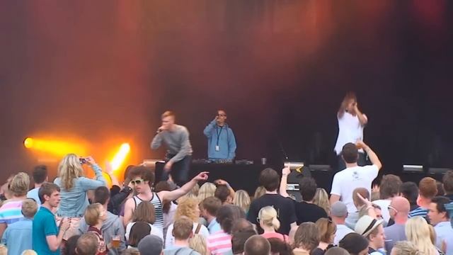 Lars Vaular - "Eg E fra Bergen" live på Bygdalarm 2010 смотреть онлайн