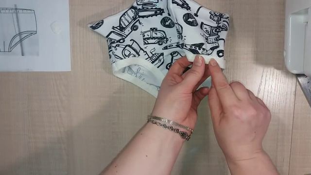 Шьем комплект нижнего белья для мальчика: Майка и плавки//Бесплатные выкройки смотреть онлайн