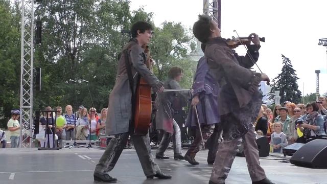 Тапёр-шоу - Тюх-тюх (Исаак Дунаевский) @ ВДНХ, Фестиваль "Вдохновение", 01.08.2015 смотреть онлайн