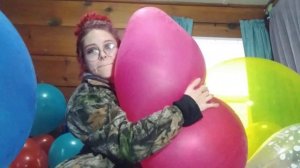EXTREMELY LOUD N2P HUGE Balloon Nail Popping With 12" Balloons Looner Pops BIG Red Loon