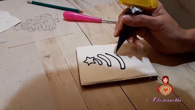 пряник раскраска новогодний смотреть онлайн