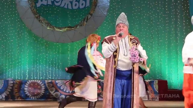 Ой, кто пьет, тому наливайте! - ансамбль украинской песни Кумовья, г. Кировск смотреть онлайн