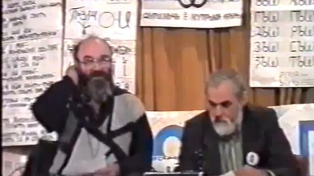 Про глаголицу, кириллицу и руны смотреть онлайн