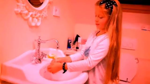 Наверно потому-что смотреть онлайн