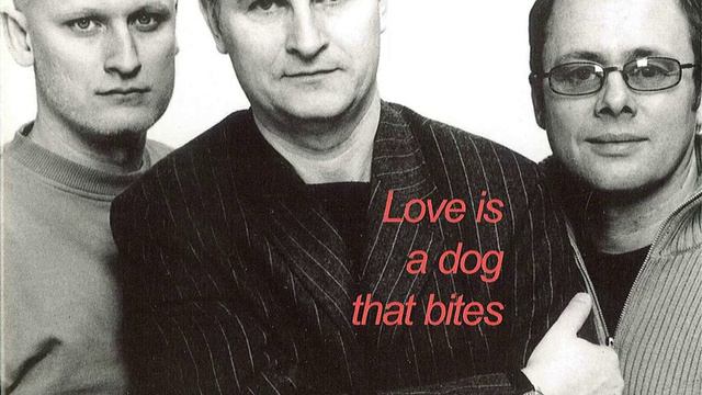 Love is a dog that bites смотреть онлайн